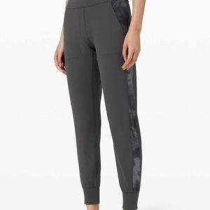 Lululemon Align Joggers - Track Stripe
